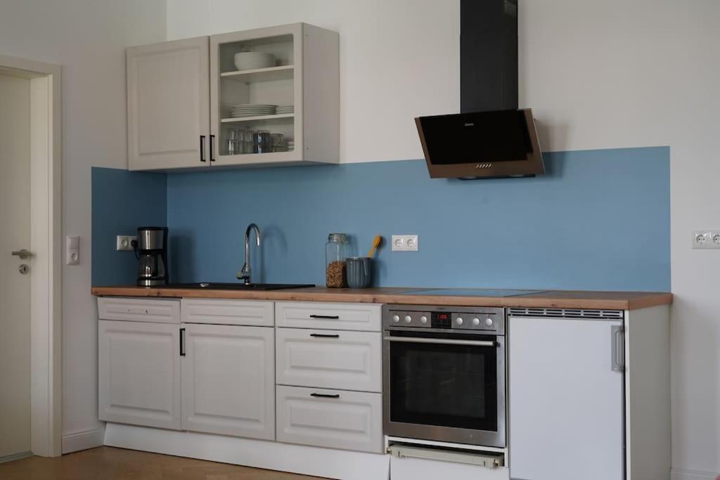 Schoene Ferienwohnung Mit Zwei Schlafzimmern Кведлинбург Екстериор снимка